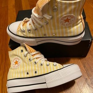 Women’s Converse CTAS LIFT HI